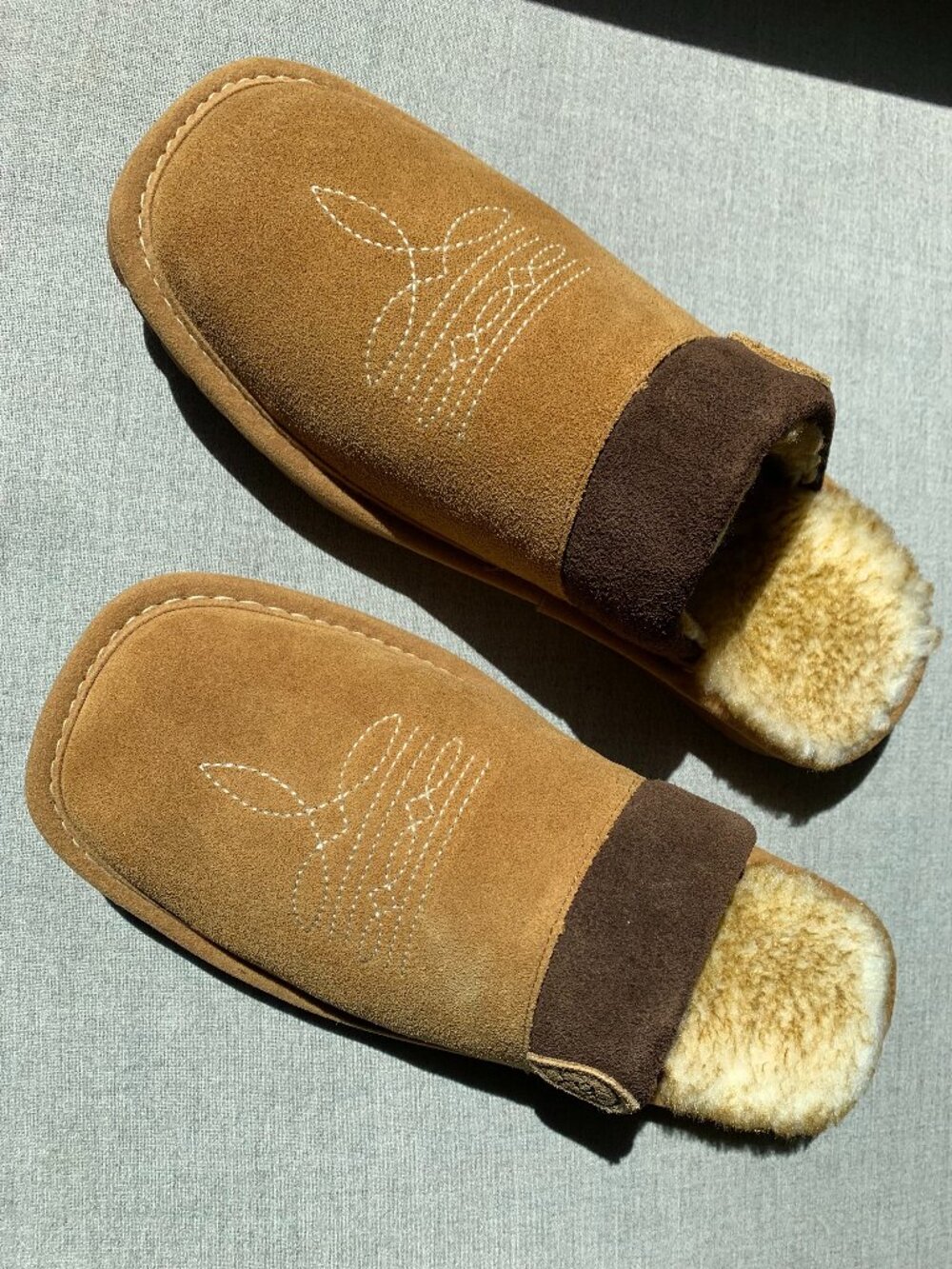 ARIAT-Silversmith Square Toe Slipper